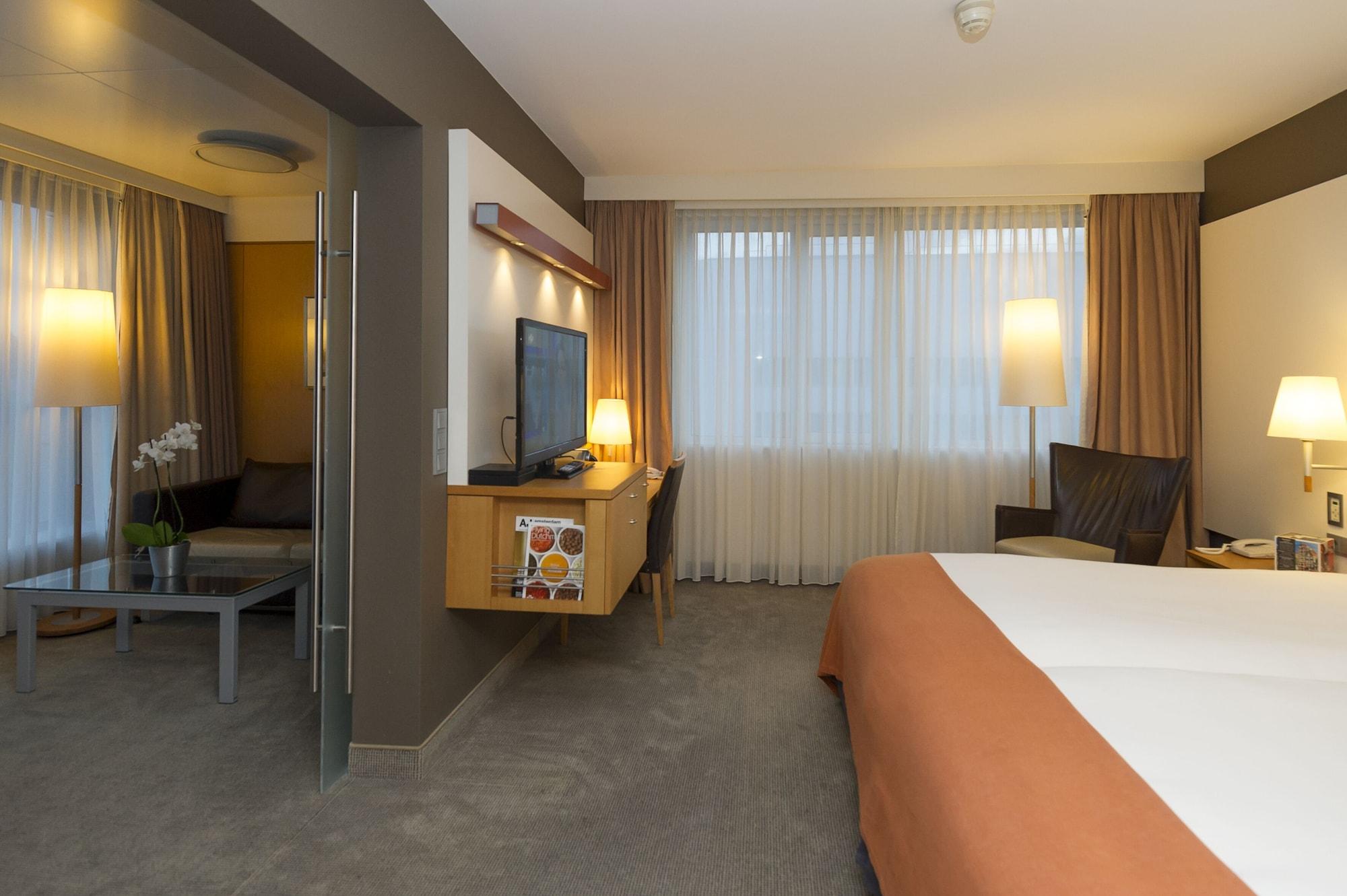 Steigenberger Airport Hotel Amsterdam Amsterdam Airport Schiphol Extérieur photo