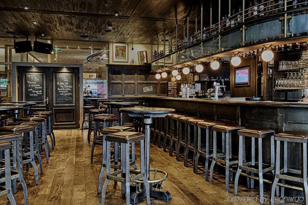 Steigenberger Airport Hotel Amsterdam Amsterdam Airport Schiphol Restaurant photo