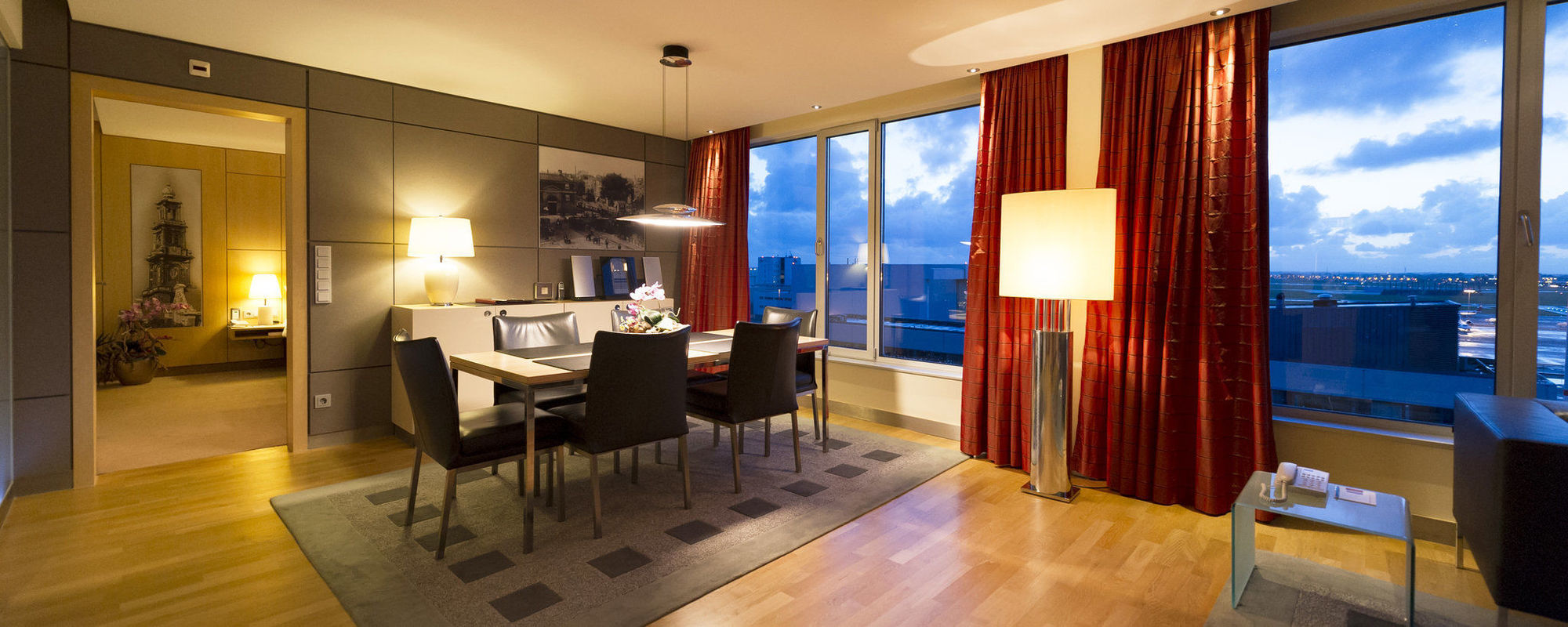 Steigenberger Airport Hotel Amsterdam Amsterdam Airport Schiphol Extérieur photo